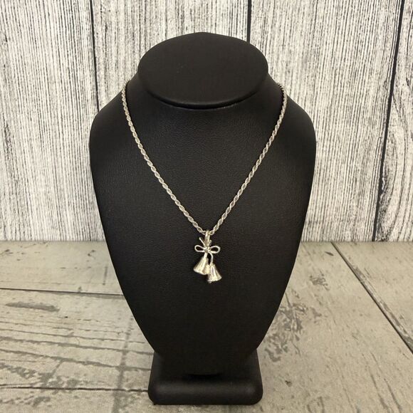925 Sterling Silver 20" Cable Chain Silver Bells and Bow Pendant Necklace - Picture 1 of 7